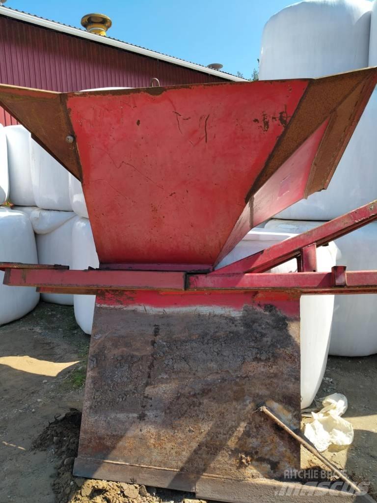 Jyry Salaoja-aura Farm Equipment - Others