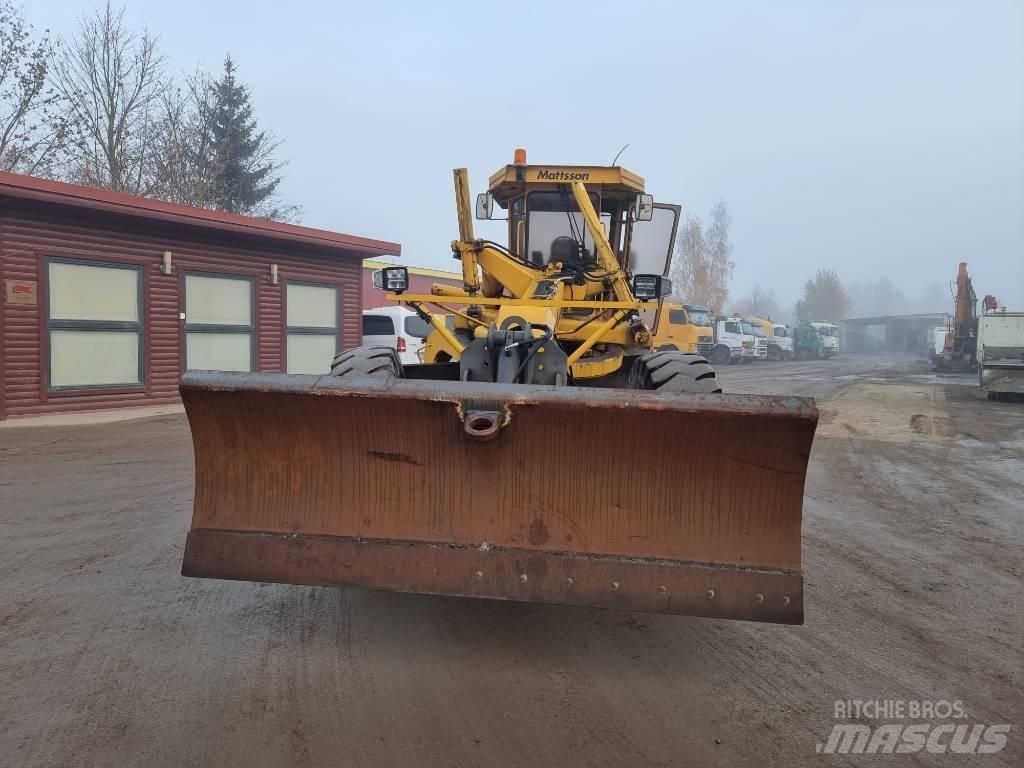 Mattsson 270 Motor Graders