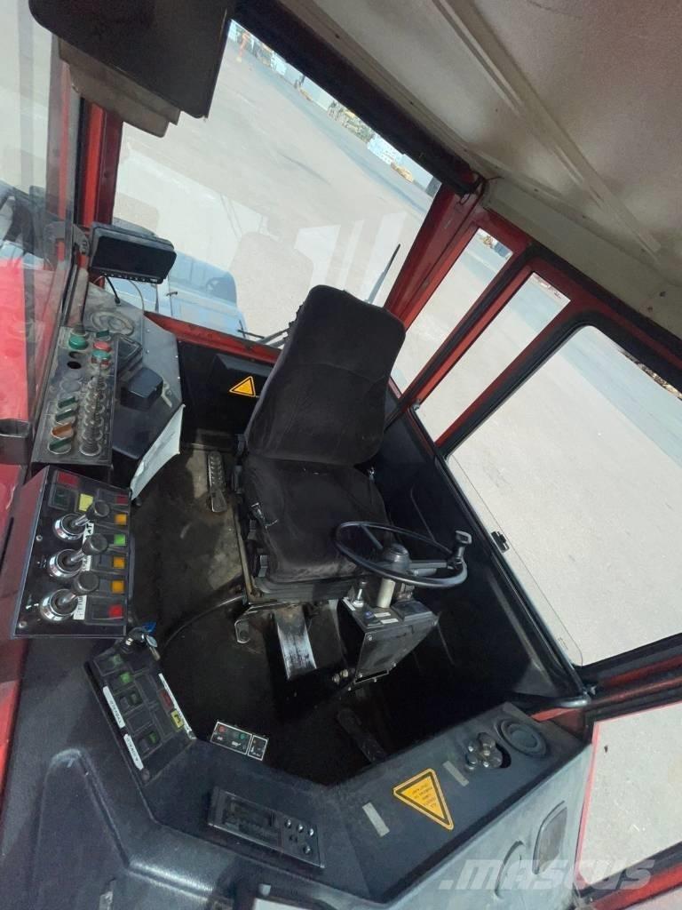 Sisu TR180CL Shunt Trucks