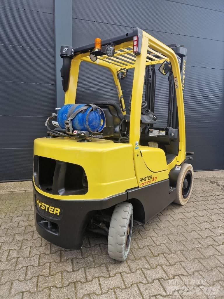 Hyster 3.0 FT LPG trucks