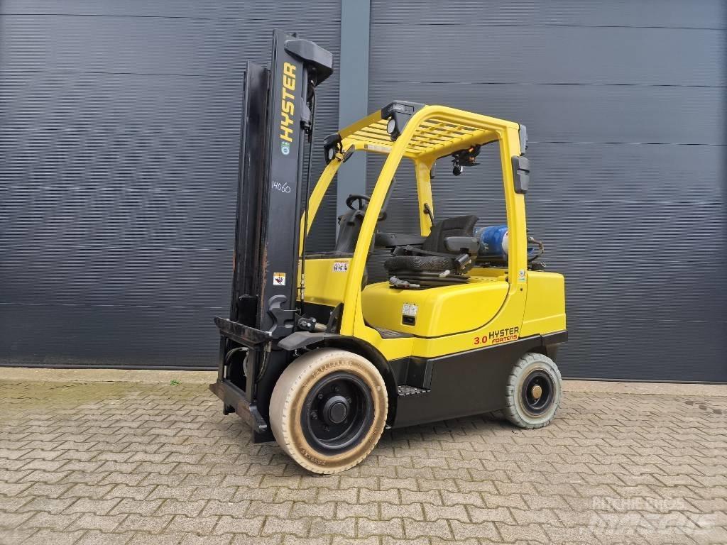 Hyster 3.0 FT LPG trucks