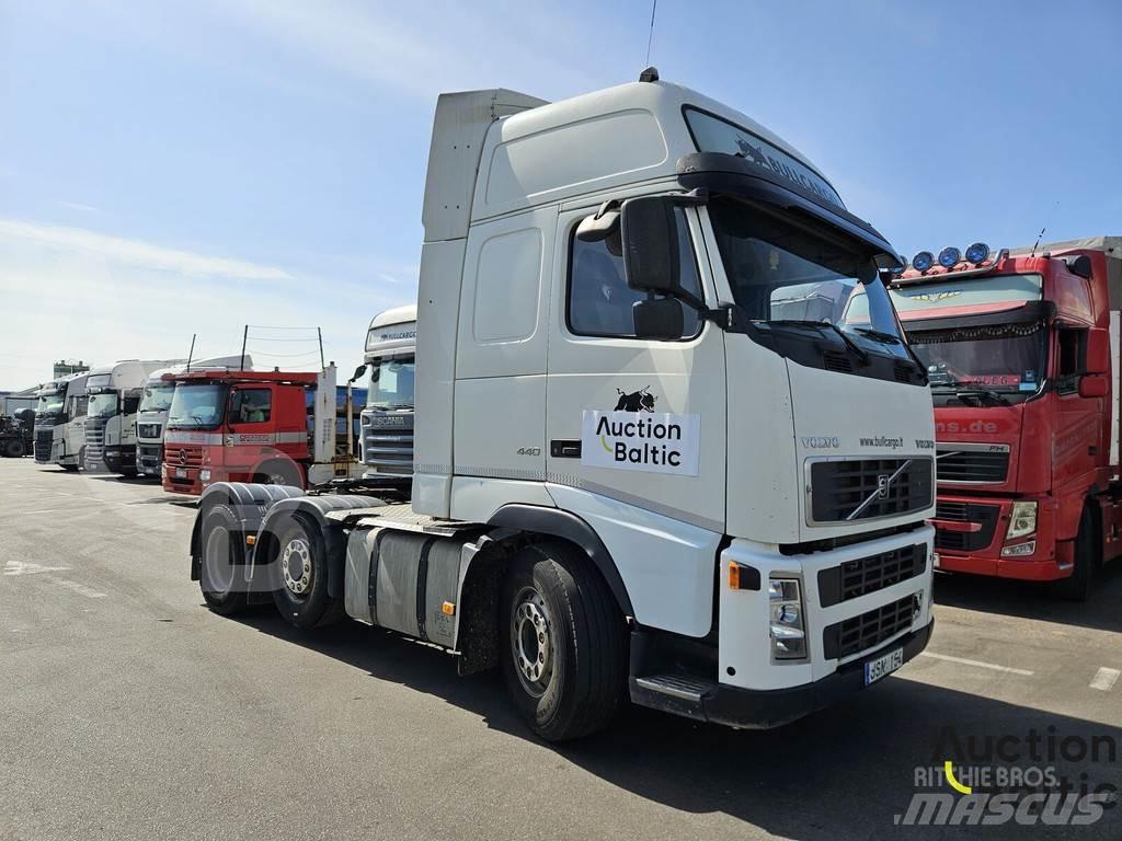 Volvo FH440 Conventional Trucks / Tractor Trucks