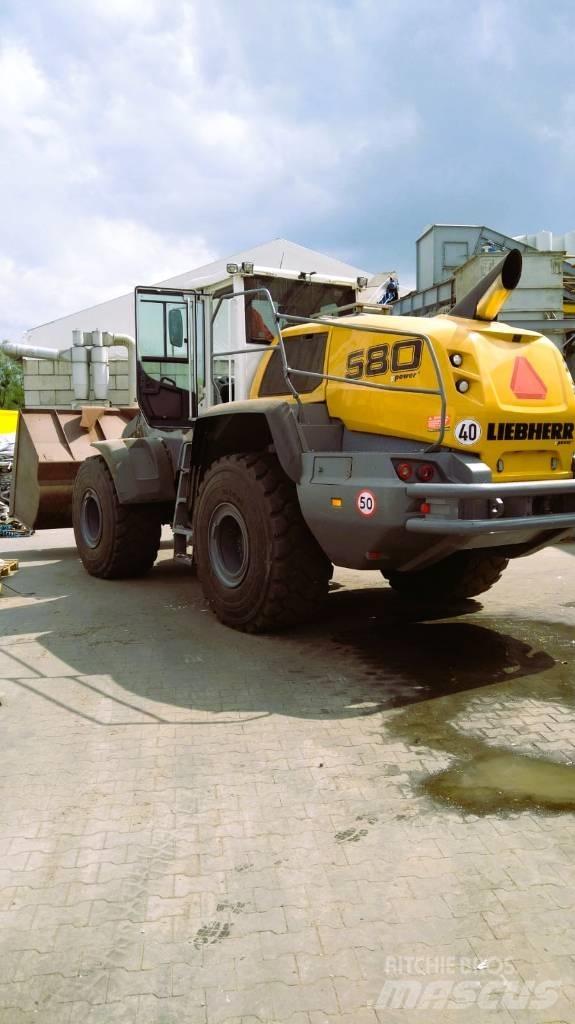 Liebherr L 580 Wheel Loaders