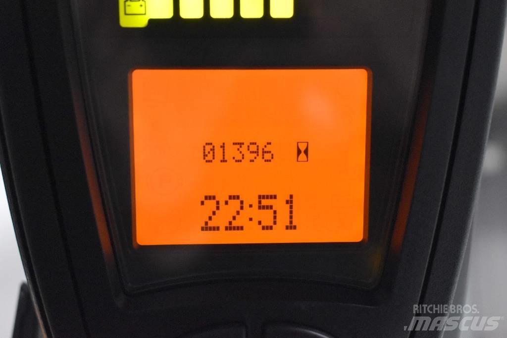 Linde E 30-01 Electric Forklifts