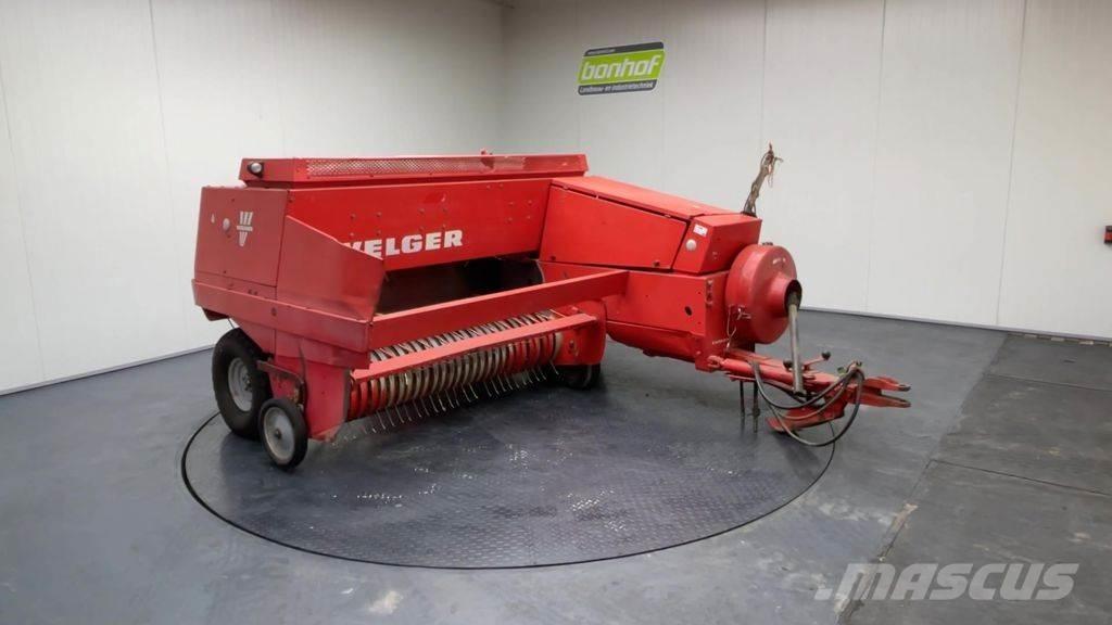 Welger AP 830 Square Balers
