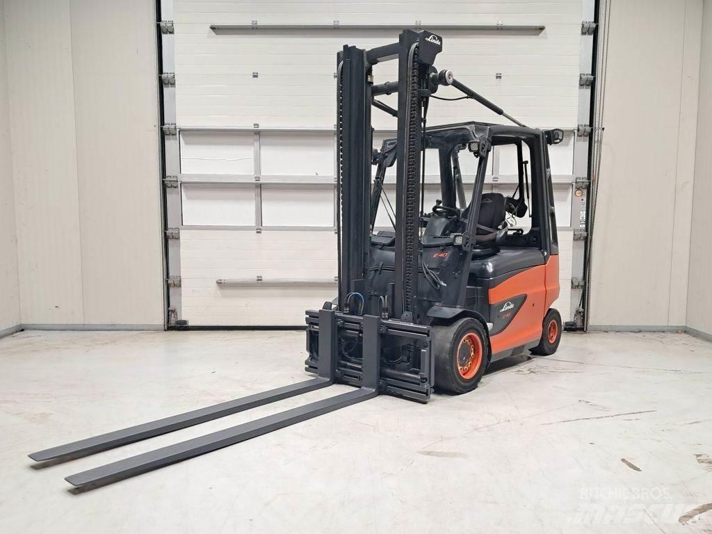 Linde E40H-01/600 Electric Forklifts