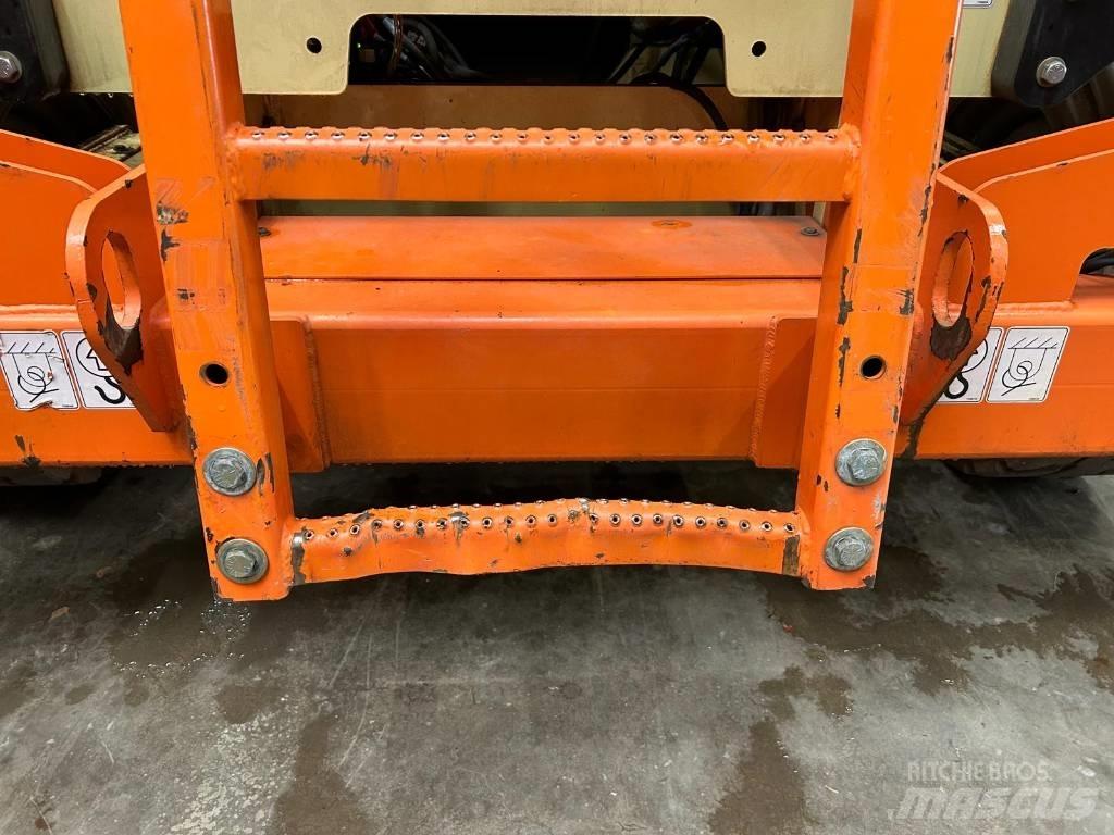 JLG M 4069 LE Scissor Lifts