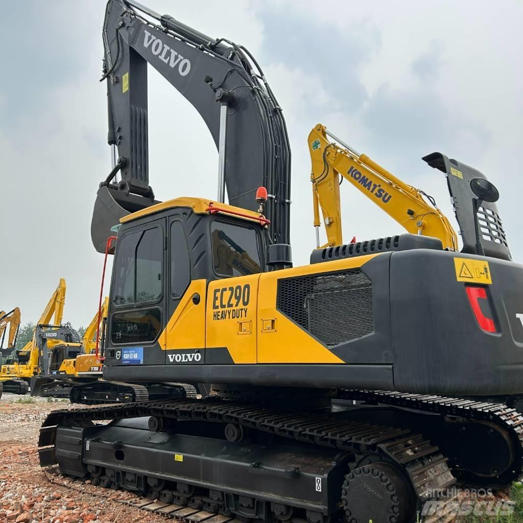 Volvo 290 Crawler Excavators