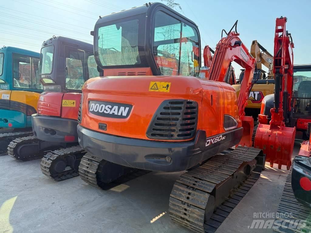 Doosan DX 60 Mini Excavators <7t (Mini Diggers)
