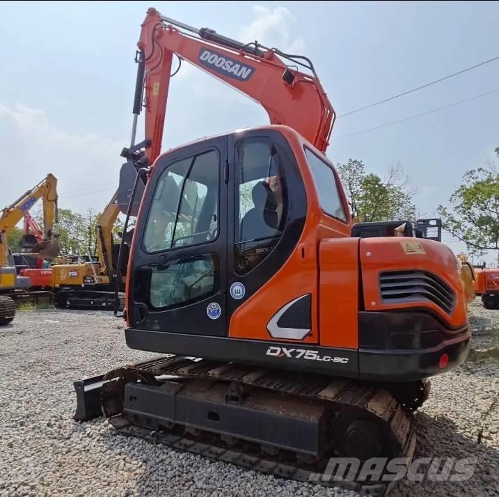 Doosan DX75-9C Mini excavators  7t - 12t