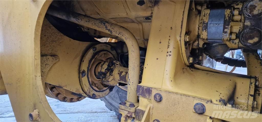 Komatsu WA380 Wheel Loaders
