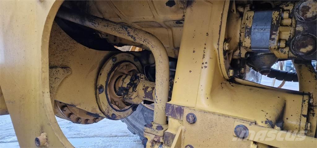 Komatsu WA380 Wheel Loaders
