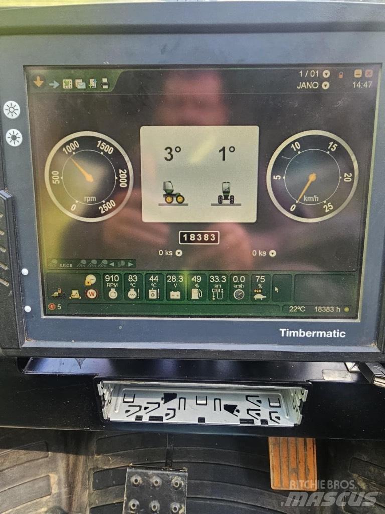 John Deere 1510 E Forwarders