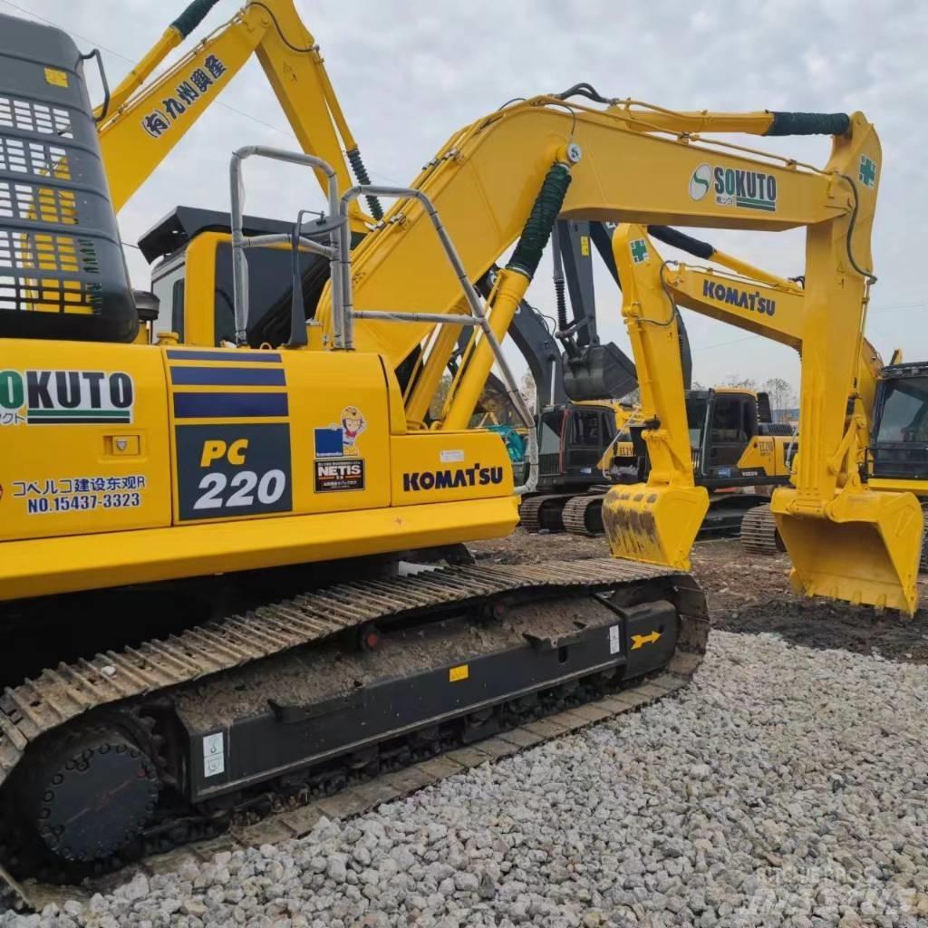 Komatsu PC 220-8 Crawler Excavators