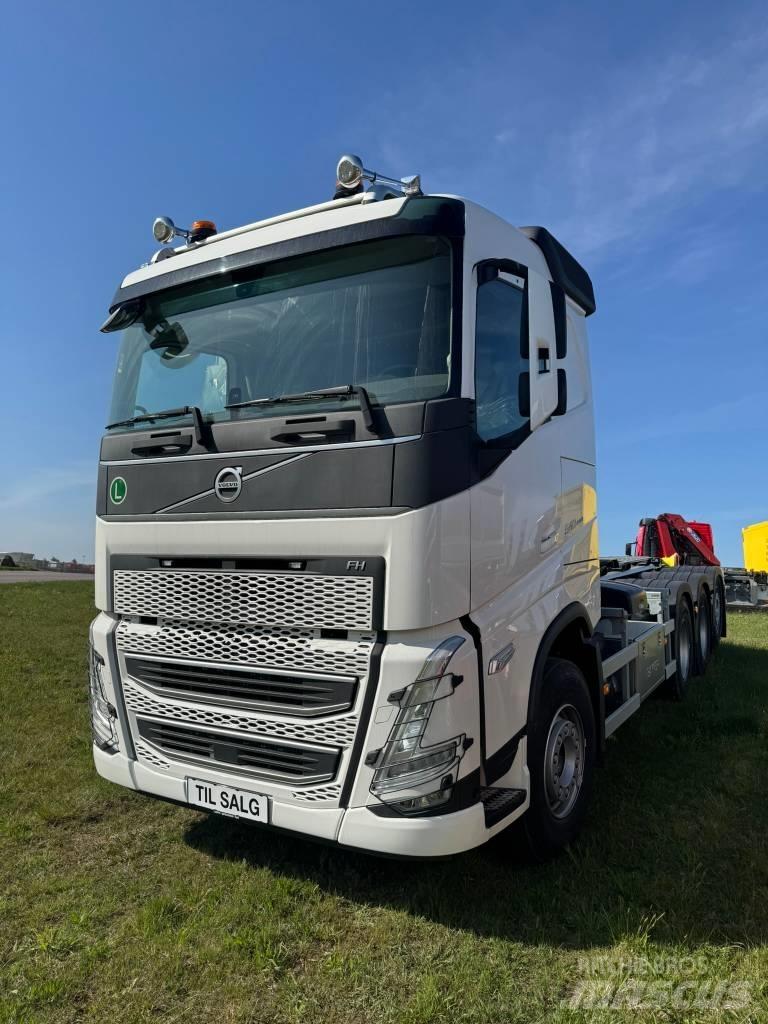 Volvo FH 540 Hook lift trucks