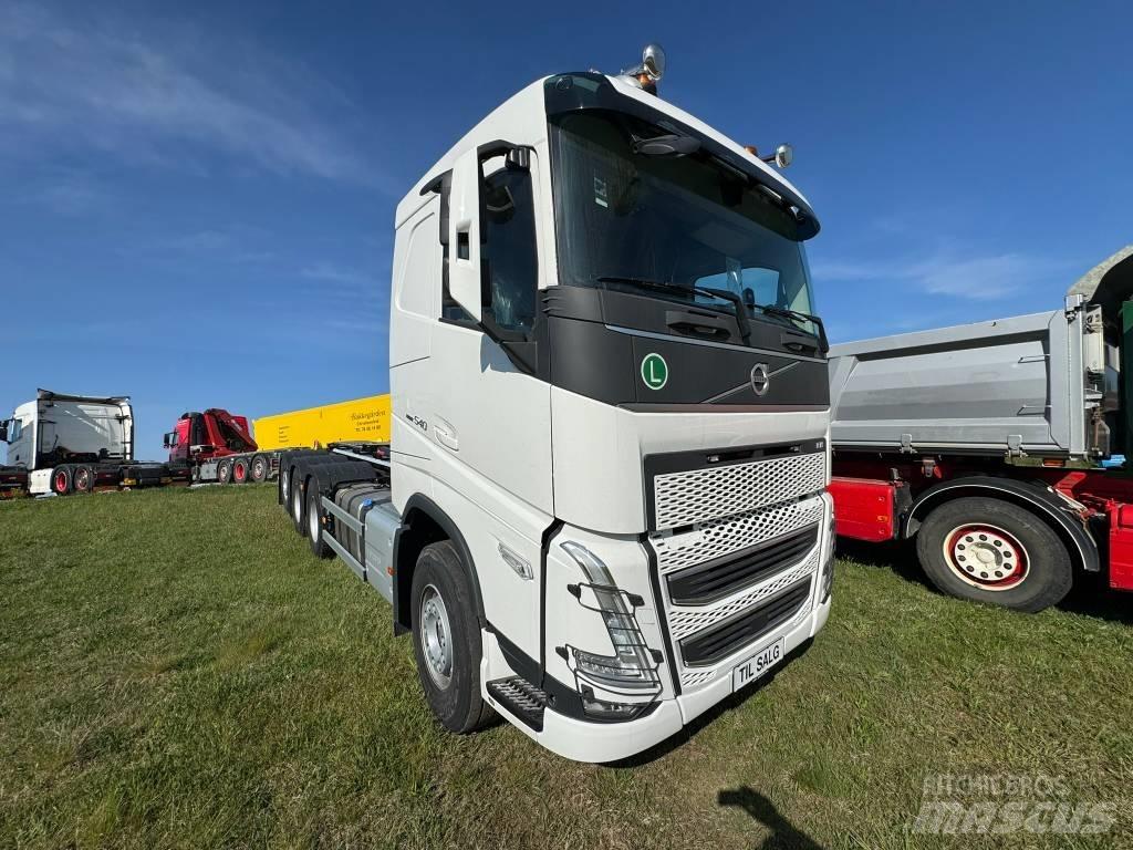 Volvo FH 540 Hook lift trucks
