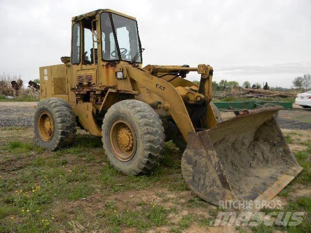 CAT 916 Wheel Loaders