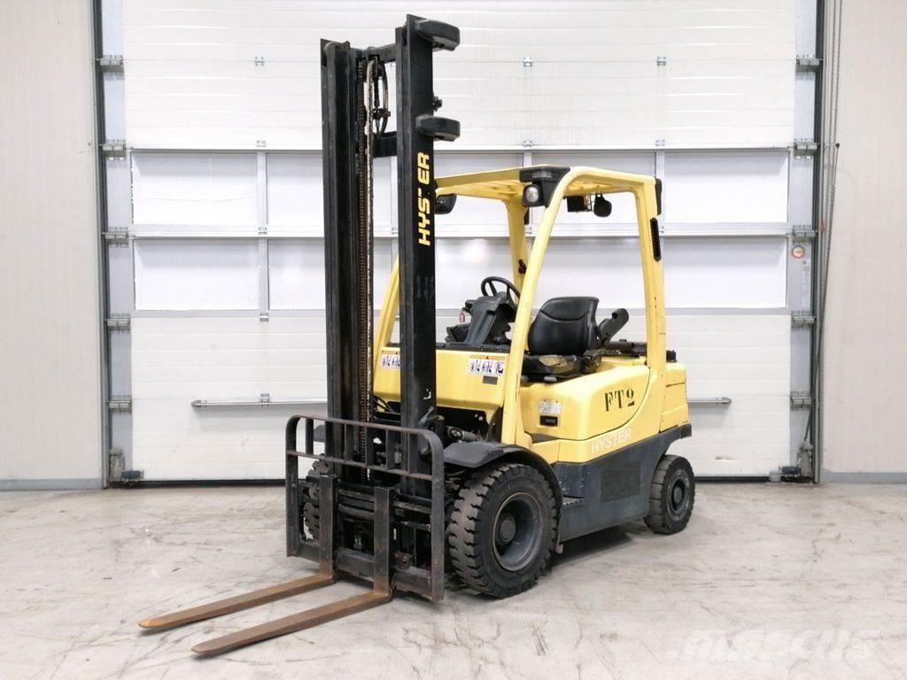Hyster H2.0FT LPG trucks