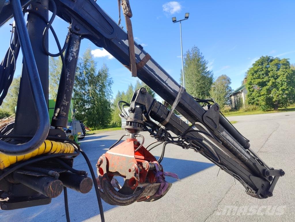Farmi Forest 3861 Knuckleboom loaders