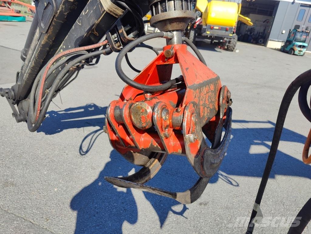 Farmi Forest 3861 Knuckleboom loaders