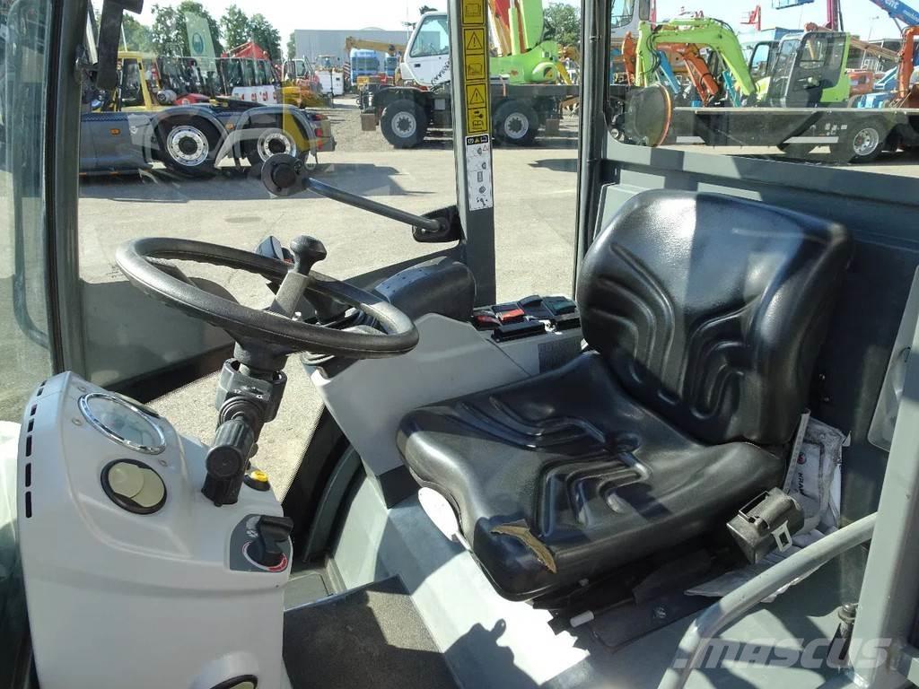 Kramer 5035 Mini Loader