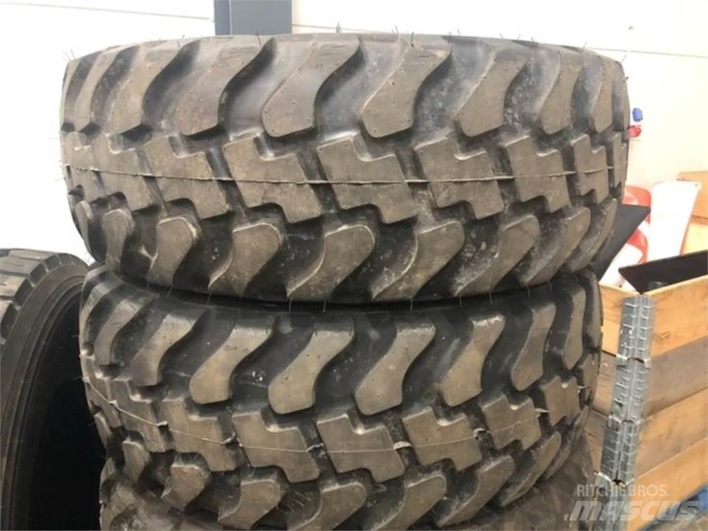  Øvrige ØVRIGE Tires, wheels and rims