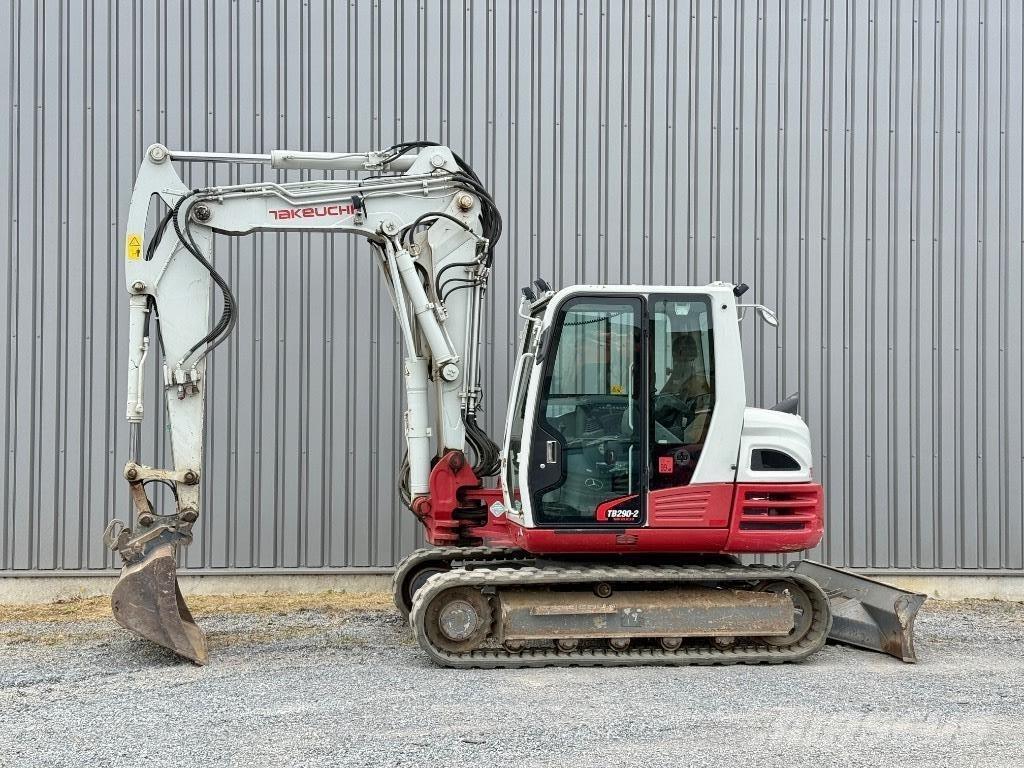 Takeuchi TB 290 Mini excavators  7t - 12t