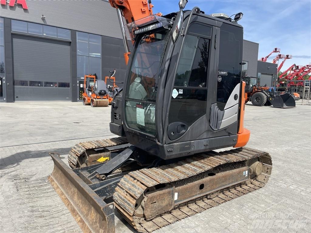 Hitachi ZX85US-5A Mini excavators  7t - 12t