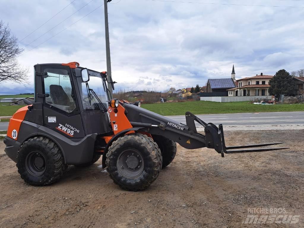 Hitachi ZW 95-6 Wheel Loaders