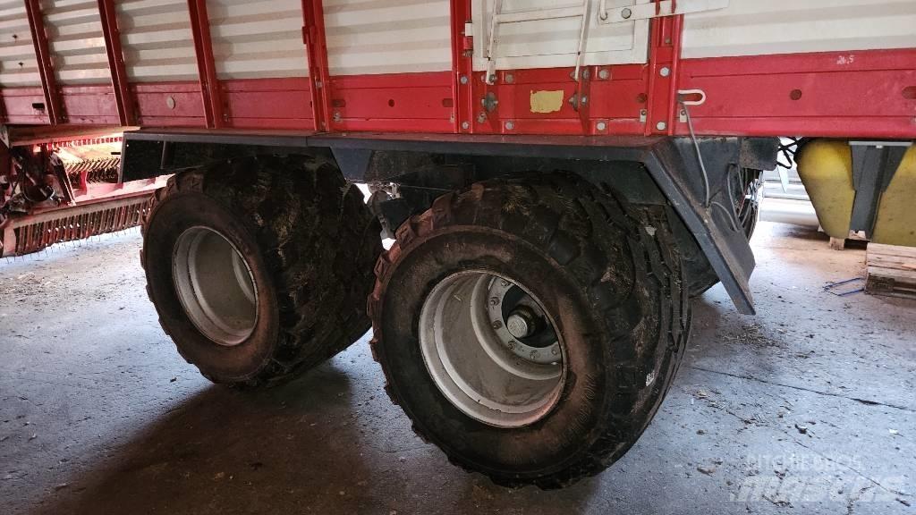 Pöttinger Jumbo 6600 Speciality Trailers