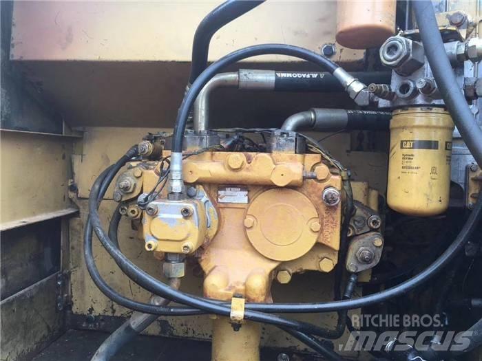 CAT 320 C Crawler Excavators