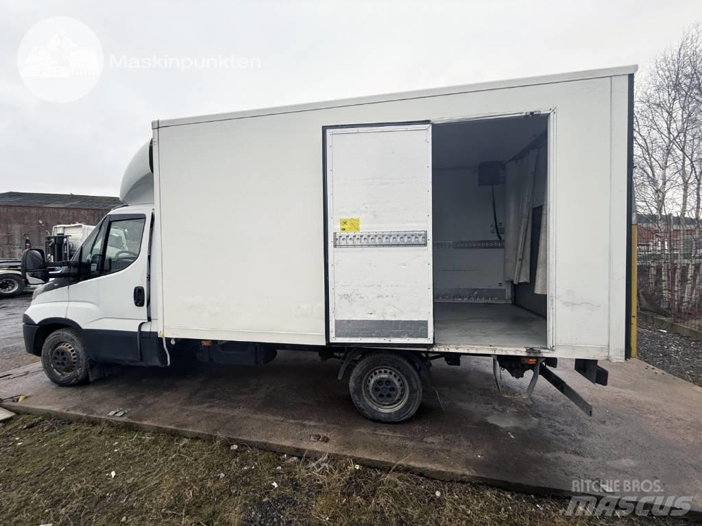 Iveco Daily 35 S16 Temperature Controlled Vans