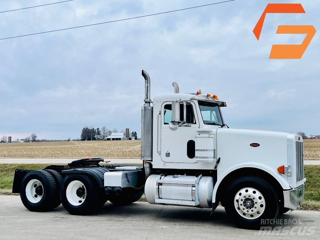 Peterbilt 378 Conventional Trucks / Tractor Trucks