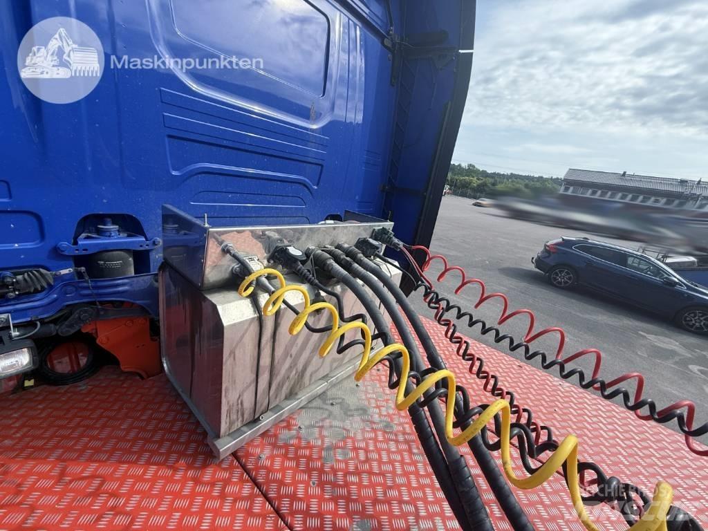 Scania R 500 Conventional Trucks / Tractor Trucks
