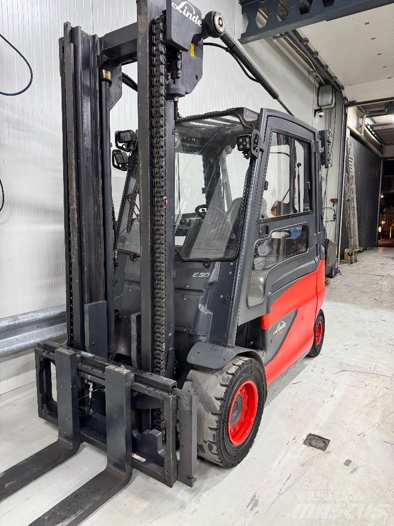 Linde E 50 Electric Forklifts
