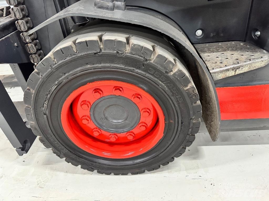 Linde E 50 Electric Forklifts