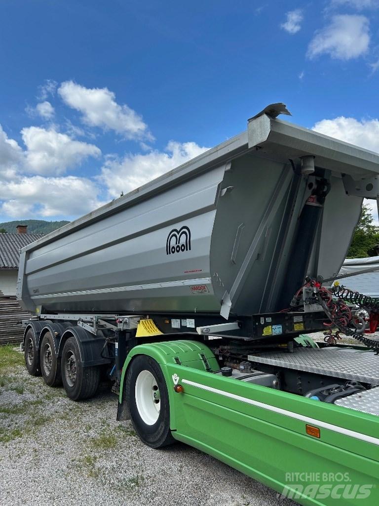 Scania R450 Conventional Trucks / Tractor Trucks