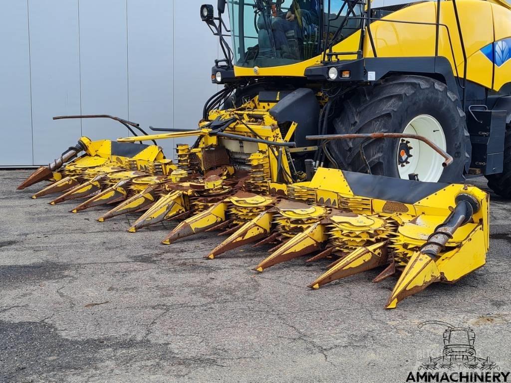 New Holland FI470 Harvester Headers