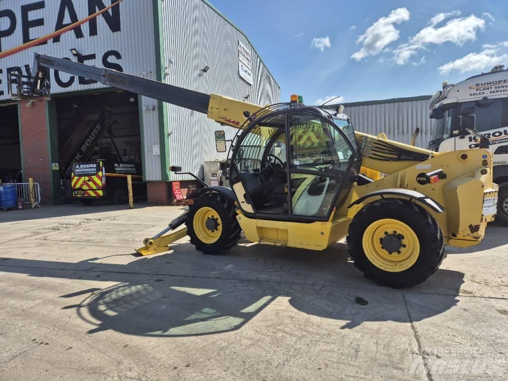 New Holland LM1445 Telescopic Handlers