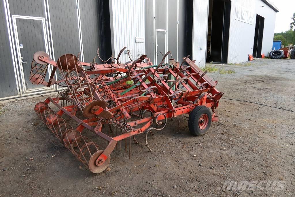  Harv Other Sowing Machines And Accessories