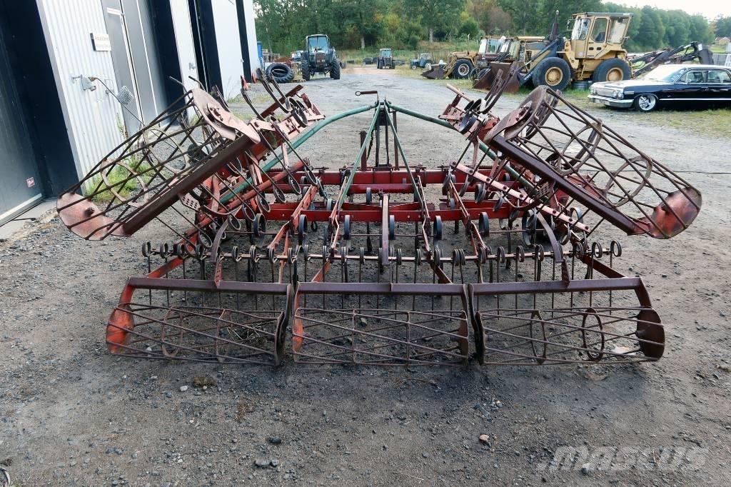  Harv Other Sowing Machines And Accessories