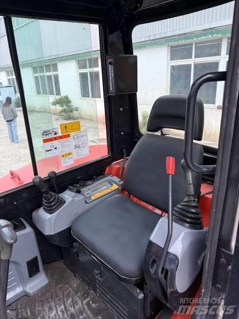 Kubota KX163 Mini Excavators <7t (Mini Diggers)