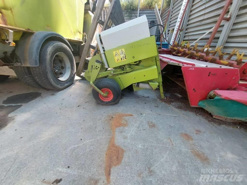 CLAAS Pick Up 300 HD Other Forage Equipment