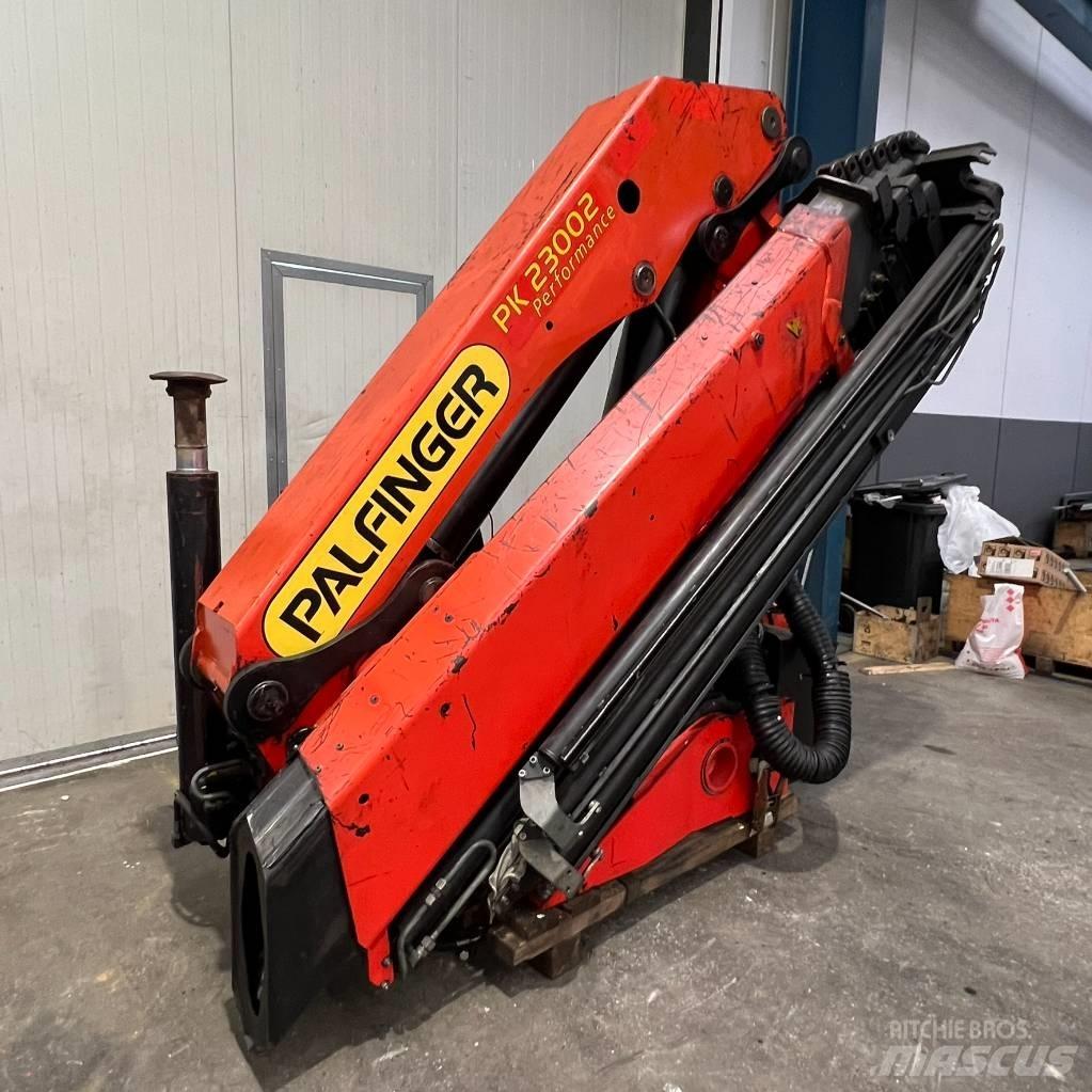 Palfinger PK 23002 Knuckleboom cranes
