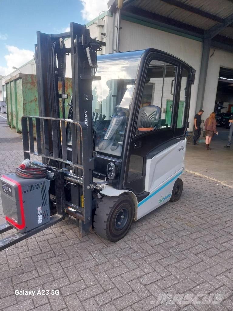 UniCarriers MX 25 Electric Forklifts