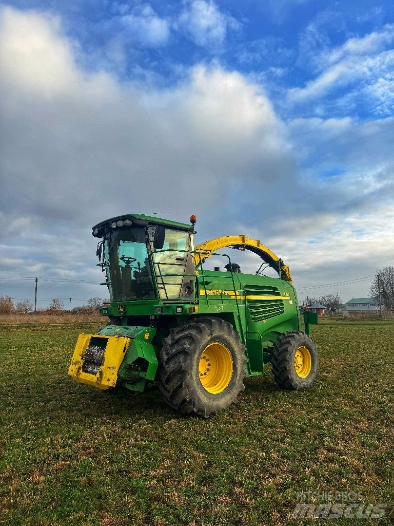 John Deere 7250 Forage Harvester