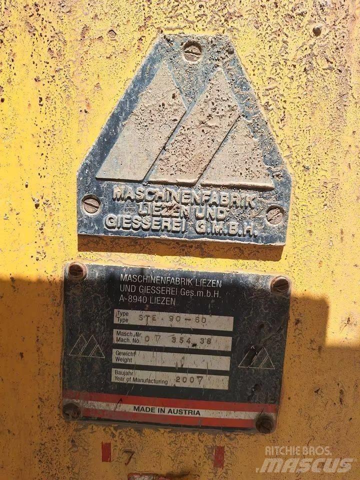 MFL 900x600 Crushers