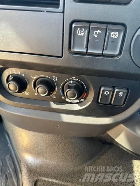 DAF XF 510 Conventional Trucks / Tractor Trucks