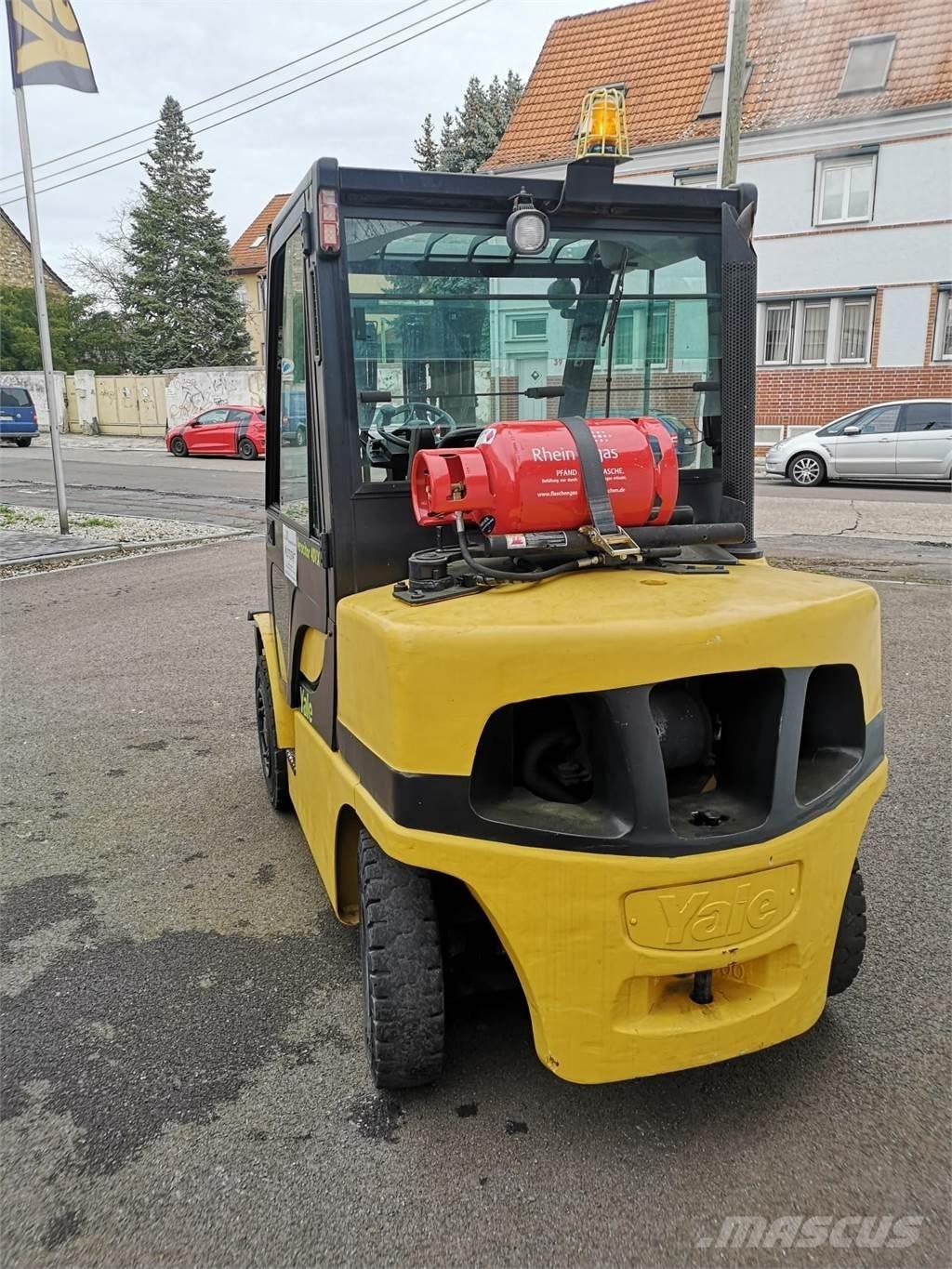 Yale GLP40VX5-V LPG trucks