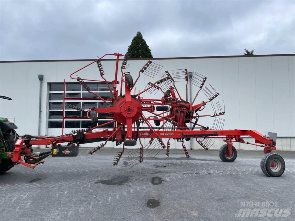 Kuhn GA 8020 Swathers \ Windrowers